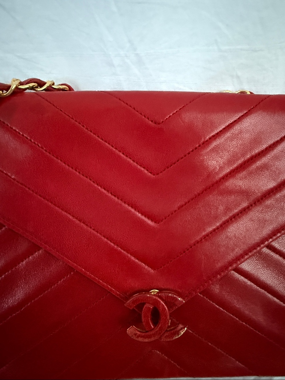 Chanel Red Lambskin Quilted Shoulder Bag - Picture 3 of 8